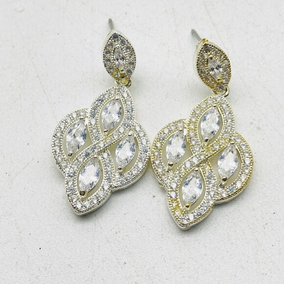 Unbranded Jewelry - Marquise Chandelier Earrings Silver Tone Rhinestones Glam Bling Sparkle Holiday